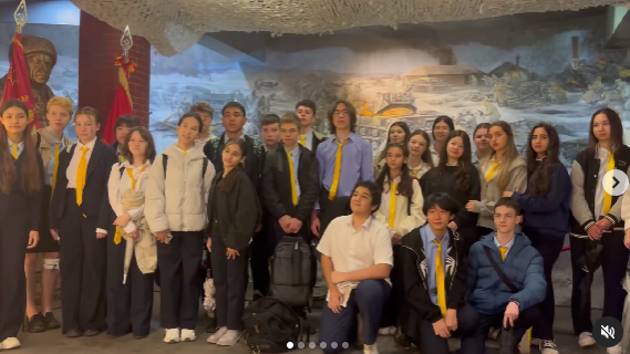 71-мектеп лицей оқушылары – Кеңес әскері Жеңісінің 80 жылдығына орай құрмет көрсетті.