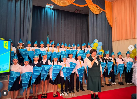 «Жас ұлан» қатарына салтанатты қабылдау. Торжественное принятие в ряды «Жас ұлан»